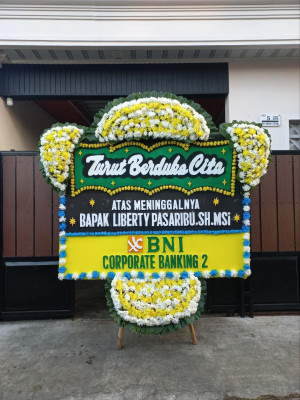 Papan Bunga Duka di Pucanganom